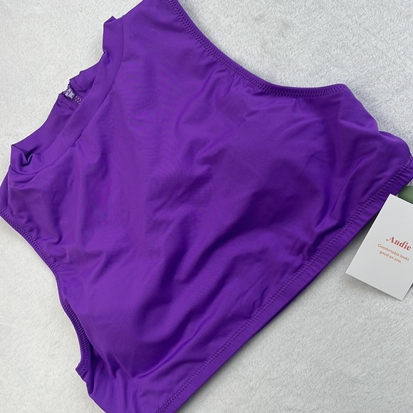 NWT Andie Swim M Purple Violet The‎ Venice High Neck Top Bathing Suit Top - Picture 1 of 14